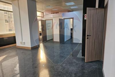 Spatiu de birouri central de 338 mp etaj 1, Bd. Mamaia - Constanta - 13