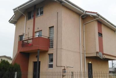 Vila P+1+M - zona Elvila - 6 camere - 2.500 euro/luna (Cod E1)