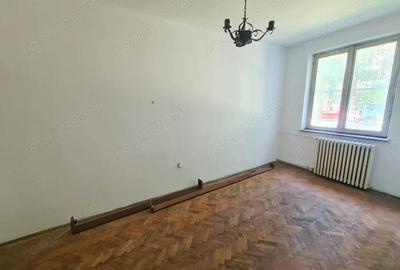 Apartament 3 camere de vanzare - 4