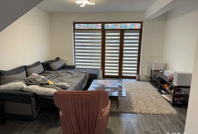 Casă cu 5 camere cu Teren 430 Mp în Gilău - 1