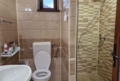 Casă cu 4 camere în Central - 11