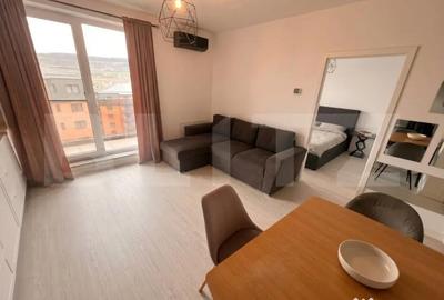 Apartament cu 2 camere semidecomandat în Chinteni - 2