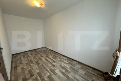 Apartament cu 2 camere semidecomandat în Craiovița Nouă - 4