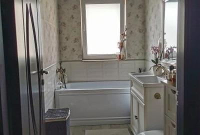 Apartament cu 2 camere decomandat, mobilat în Florești - 3