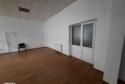 Spațiu comercial, de 100 mp, în Central - 14