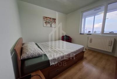 De vânzare apartament 2 camere - zona M. Viteazu cu priveliste deosebita - 2