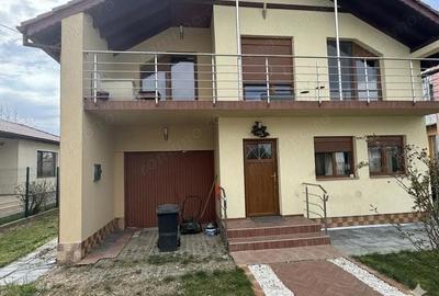Casă cu 4 camere cu Canalizare în Ciarda Roșie - 9