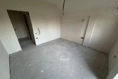 Casa de vanzare Duplex zona Carrfour - 3