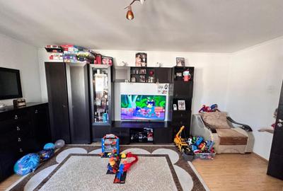 Apartament cu 2 camere decomandat în Tomis III - 8