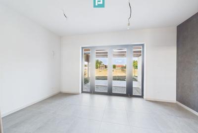 Duplex cu 5 camere cu Canalizare în Giarmata - 3