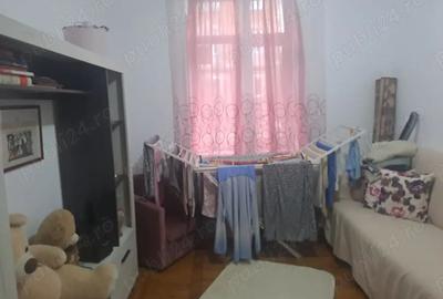Vand apartament 2 camere decomandat parter inalt cu boxa Orasul Vulcan - 4