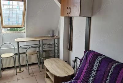 Proprietar inchiriez garsoniera in complex 150 euro - 1