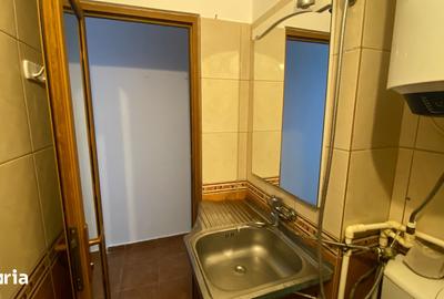 Garsonieră în Micro 40 - 1