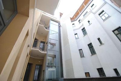 Apartament cu 3 camere decomandat în Ultracentral