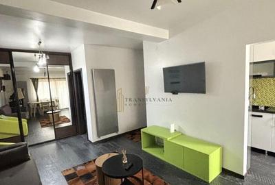 Apartament cu 3 camere decomandat în Central - 2