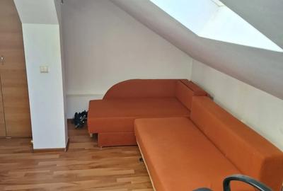 Vand apartament cu 3 camere decomandate - 1