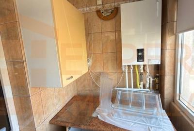 Apartament cu 3 camere decomandat în Casa de Cultură - 14