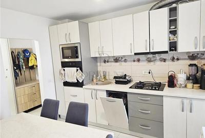 IOSEFIN - 3 Cam - Bloc Anvelopat - Garaj - Centrala Proprie - Lift - RENOVAT - 8