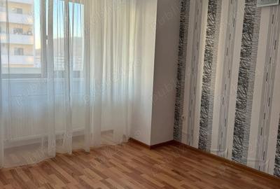 Apartament cu 3 camere decomandat în Central - 1