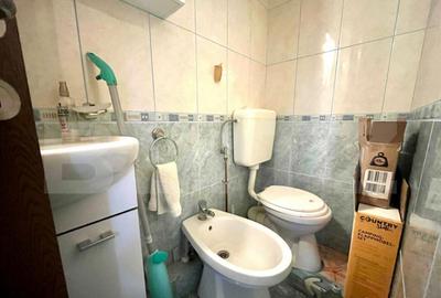 Apartament spa?ios cu 3 camere, 66 mp utili, etaj intermedi - 3