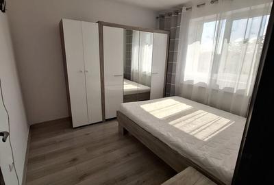 Apartament cu 2 camere decomandat în Micro 14 - 2