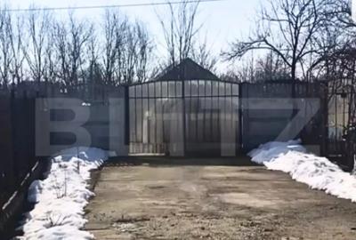 Casă cu 4 camere în Central - 18