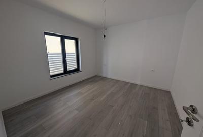 Casă individuală cu 4 camere cu Teren 486 Mp în Nord - 13