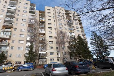 Apartament cu 2 camere decomandat în Simeria - 1