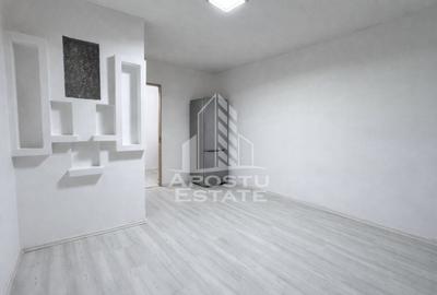 Garsoniera , etaj 4/4, zona Sagului - 1