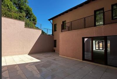 Penthouse de lux Schei loc de parcare si lift - 14