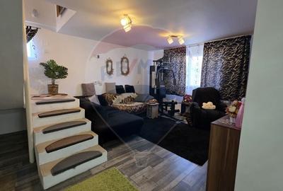 Casa / Vila cu 4 camere de vanzare - 4