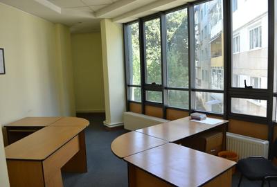 Clădire multifuncțională de vânzare – locație centrală, finisaje premium - 10