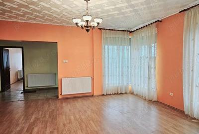 Casă cu 5 camere în Episcopia Bihorului - 2