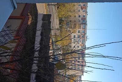 Casă cu 4 camere în Prundu - 9