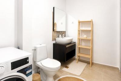 Apartament cu 3 camere, mobilat în Tractorul - 8