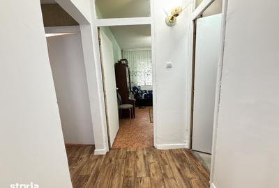 Apartament cu 4 camere decomandat în Central - 13