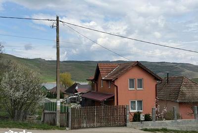 Casă cu 3 camere cu Teren 56 Mp în Suatu - 1