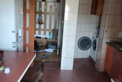Apartament 3 camere 66 mp utili, mobilat, in zona Direc?ia Agricola - 2