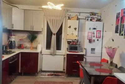 Apartament cu 3 camere decomandat în Central - 16