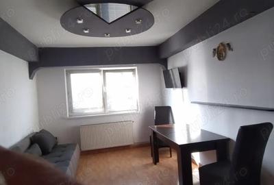 Apartament 3 camere, 67 mp, str. Semaforului