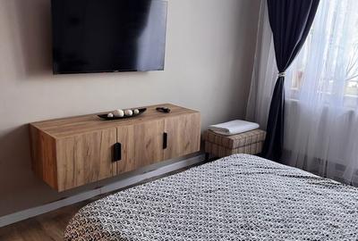 Apartament cu 3 camere semidecomandat în Florești - 1