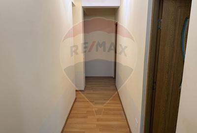 VANZARE Apartament cu 3 camere in zona Voluntari - 4