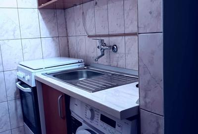 Garsonieră decomandată, mobilată în Țiglina 1 - 6