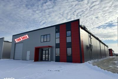 Spațiu comercial, de 570 mp, în Central - 4