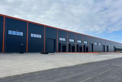 Spațiu comercial, de 1,500 mp, în Central - 2