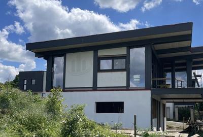 REV2004788 Vila 5 camere HUF Haus Balotesti vedere lac - 4