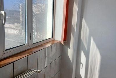 Apartament cu 2 camere decomandat în Balș - 18