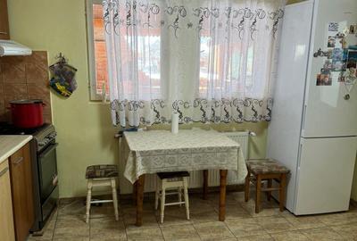 Casă de vânzare în Feldioara, Ucea – liniște, confort și natură! - 14