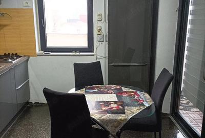 Garsonieră decomandată în Casa de Cultură - 1