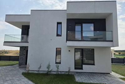 Casa premium - 145 mp, 4 camere, 2.5 km de centru Pitesti - 3